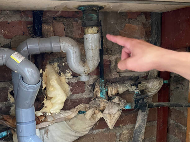 Best Carpet water damage restoration  in Planada, CA